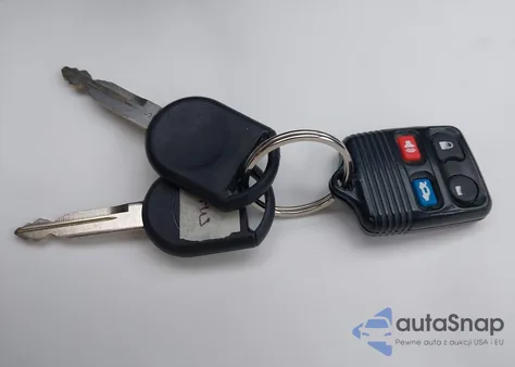 2003 Ford Taurus Se from USA, damaged, VIN 1FAFP53U53G280243